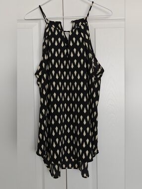 Black & Cream Geometric Sleeveless Top, Size M